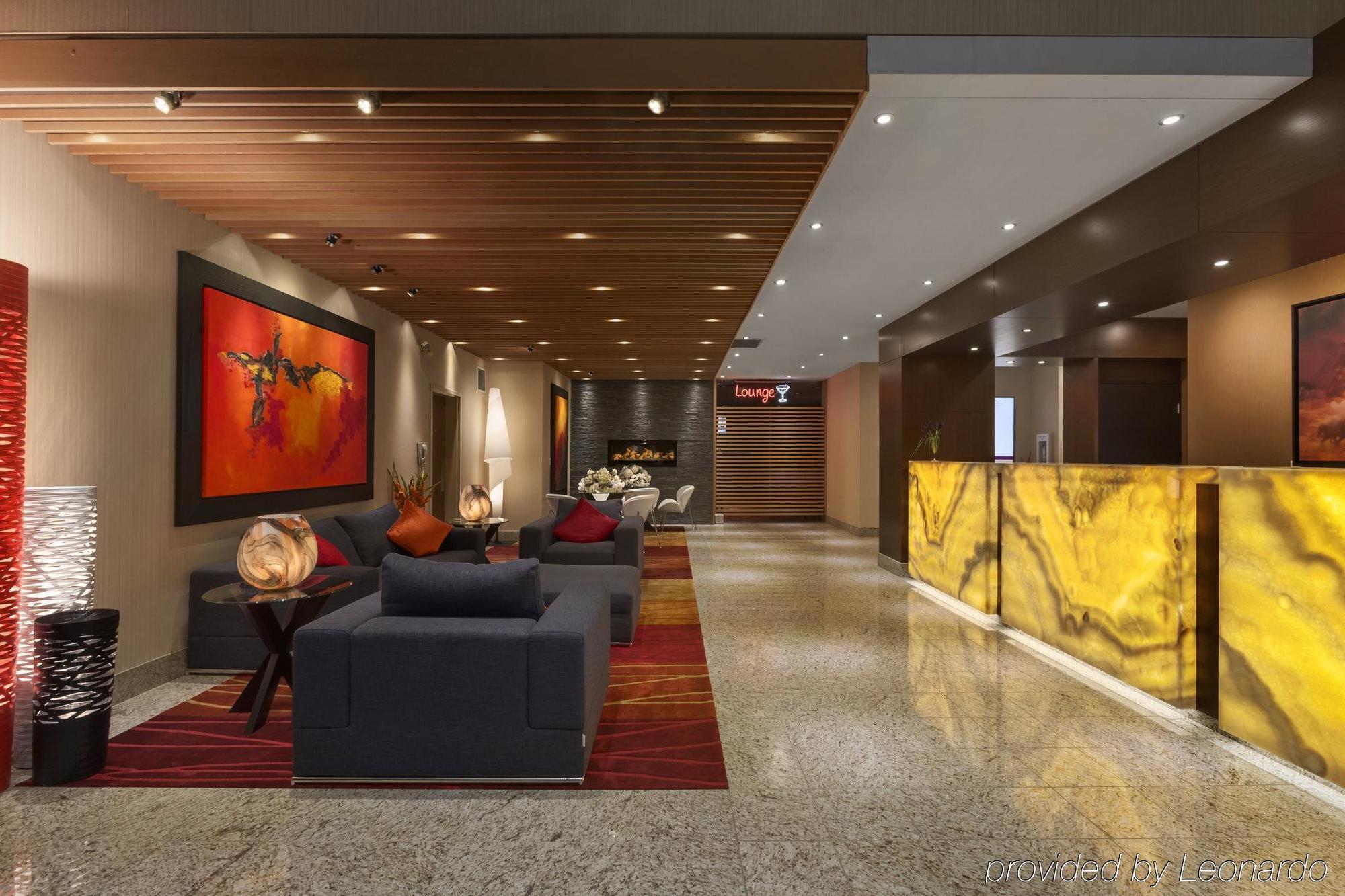 Poco Inn And Suites Hotel And Conference Center Port Coquitlam Eksteriør billede
